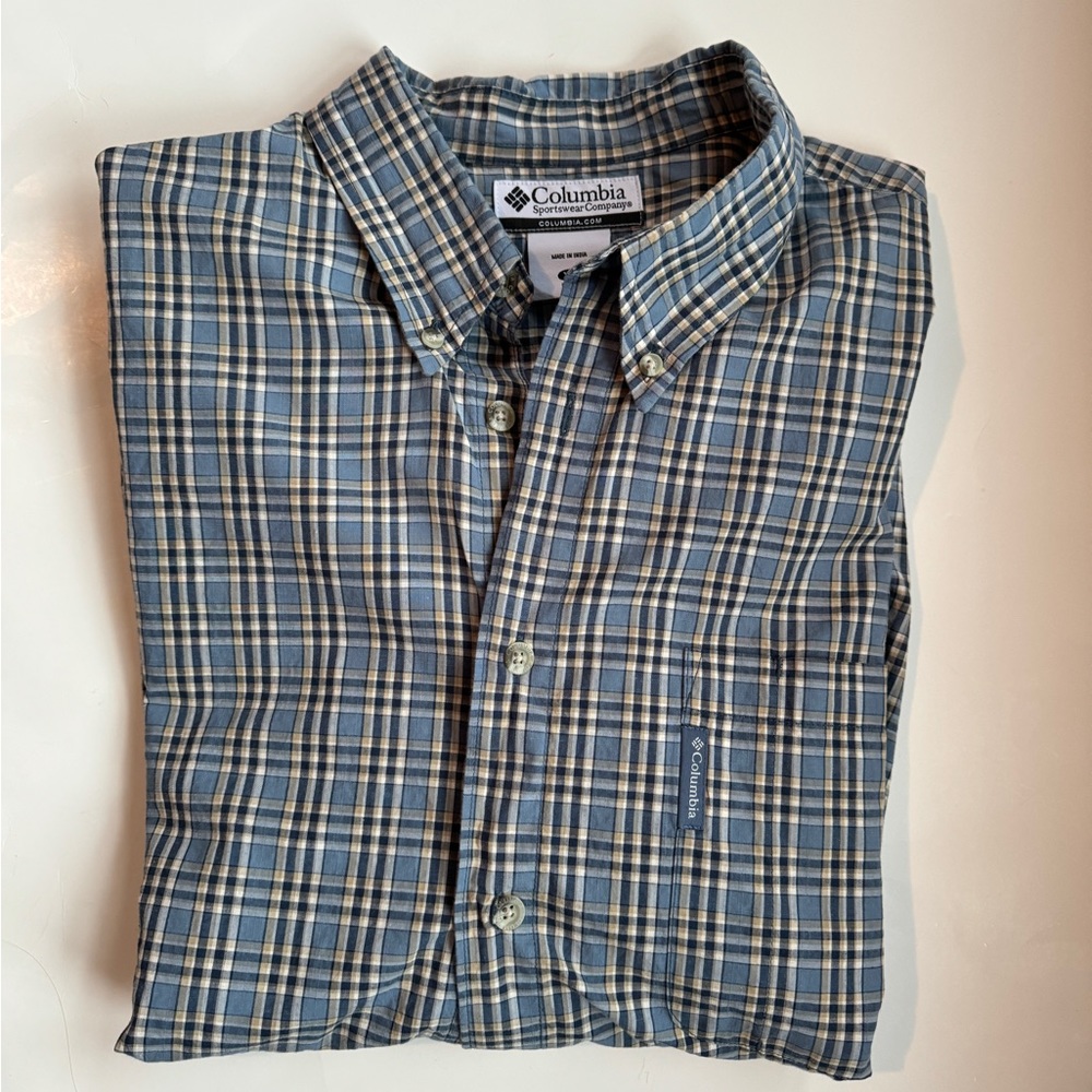 Columbia Short Sleeve Button Down XL EUC